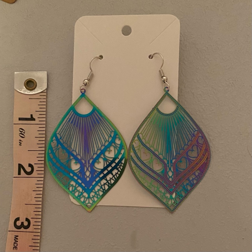 Multicolor Cutout Drop Dangle Earrings - Picture 2 of 2